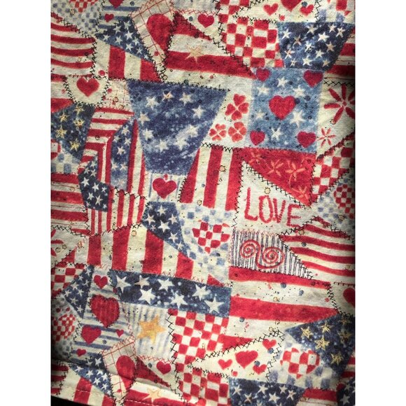 Patriotic Scrub Top With Love & Flags Print - Picture 6 of 9